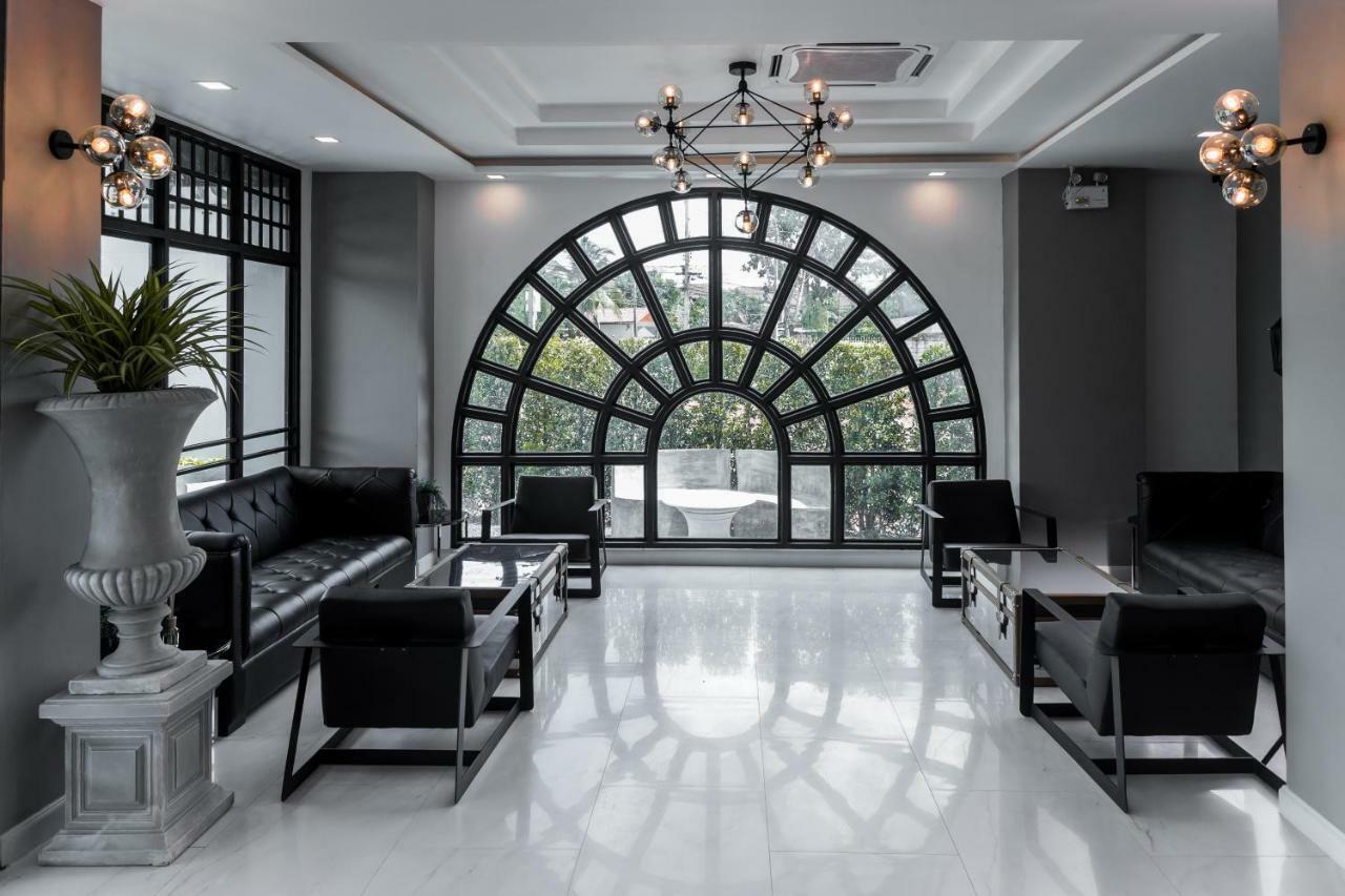 Haus Hotel Udonthani Bagian luar foto
